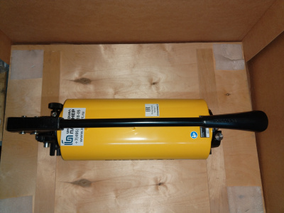 P-801 Ручной гидравлический насос сверхвысокого давления Enerpac 70 МПа